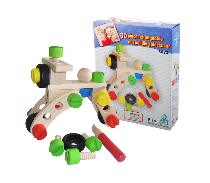 春来天暖催农忙 果树修剪正当时